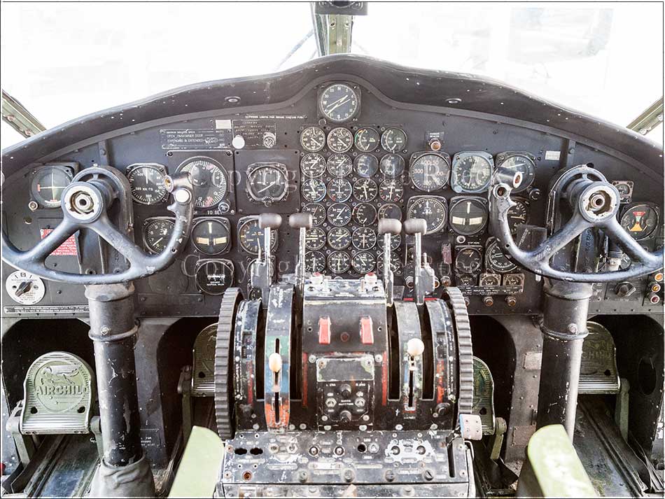 Boeing B17 Cockpit